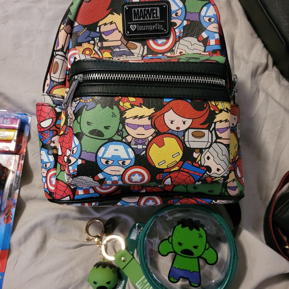 Loungefly og Avenger chibi mini backpack